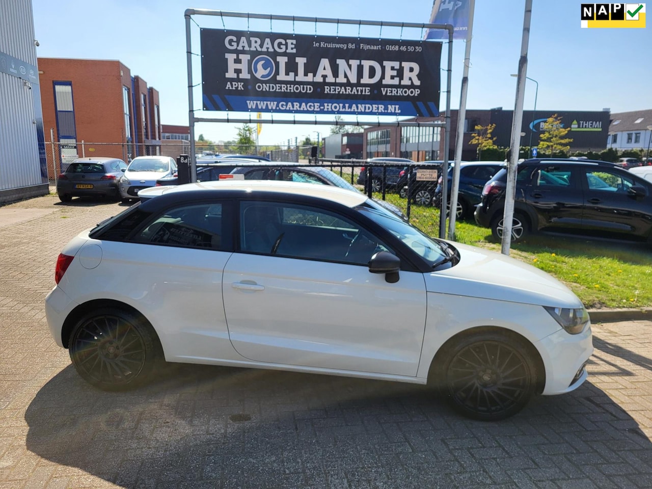 Audi A1 - 1.2 TFSI Attraction 1.2 TFSI Attraction - AutoWereld.nl