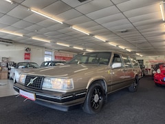 Volvo 940 - 2.3i Polar. AUTOMAAT, BT, cruise control, netjes onderhouden, touchscreen en veel meer