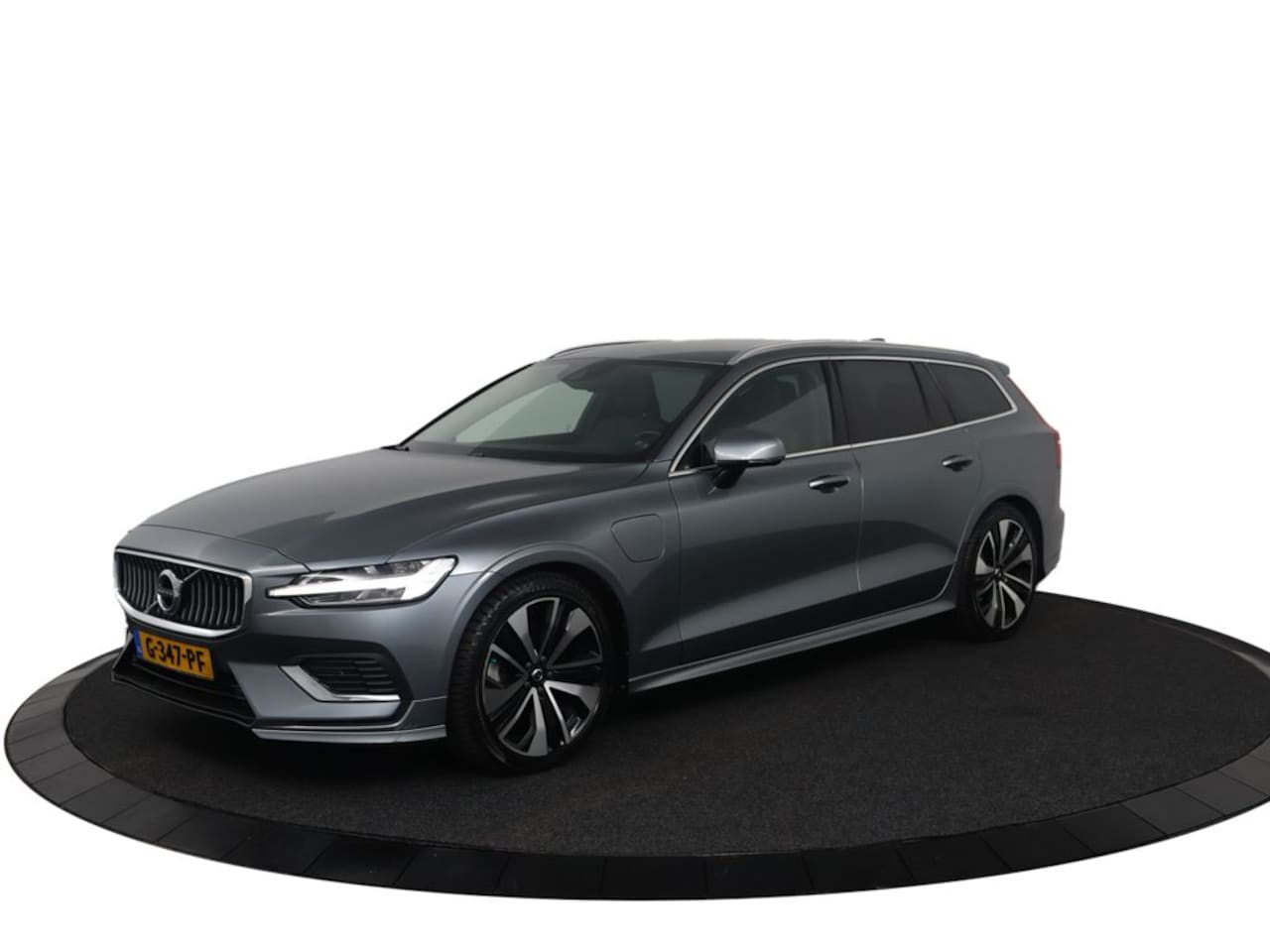 Volvo V60 - T8 Twin Engine AWD Inscription | Gelamineerde zijruiten | Adaptieve cruise control incl. B - AutoWereld.nl