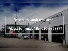 Renault Clio Estate - 0.9 TCe Limited | Navigatie | LM Velgen 16" | Cruise Control | Parkeersensoren Achter | Ai