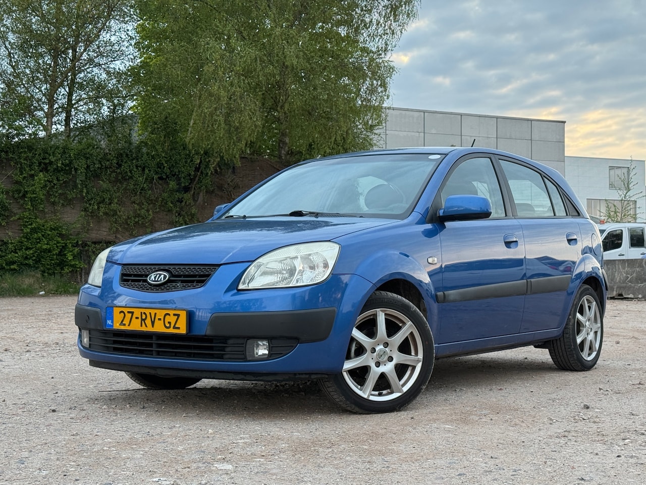 Kia Rio - 1.4 L/VELGEN - AutoWereld.nl