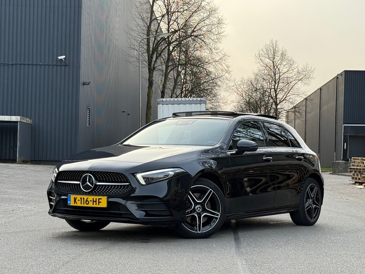 Mercedes-Benz A-klasse - 250 e Business Solution AMG Limited/PANORAMA - AutoWereld.nl