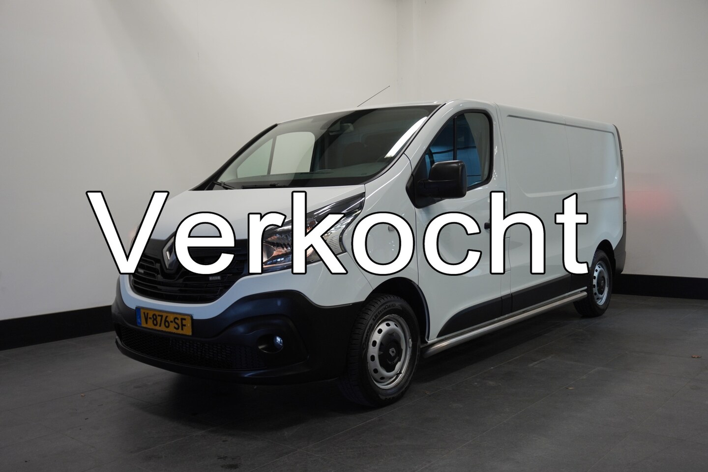 Renault Trafic - 1.6 dCi 120PK L2 - EURO 6 - Airco - Navi - Cruise - € 13.900,- Excl. - AutoWereld.nl