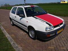 Volkswagen Golf - 1.4 CL Orlando ABS DUBB AIRBAG SDAK * MARGE € 999