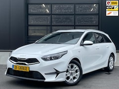 Kia Cee'd Sportswagon - Ceed 1.0 T-GDi DynamicLine|CARPLAY|STOEL-STUURVERWARMING|CAMERA|CLIMA|CRUISE|LANE-ASSIST