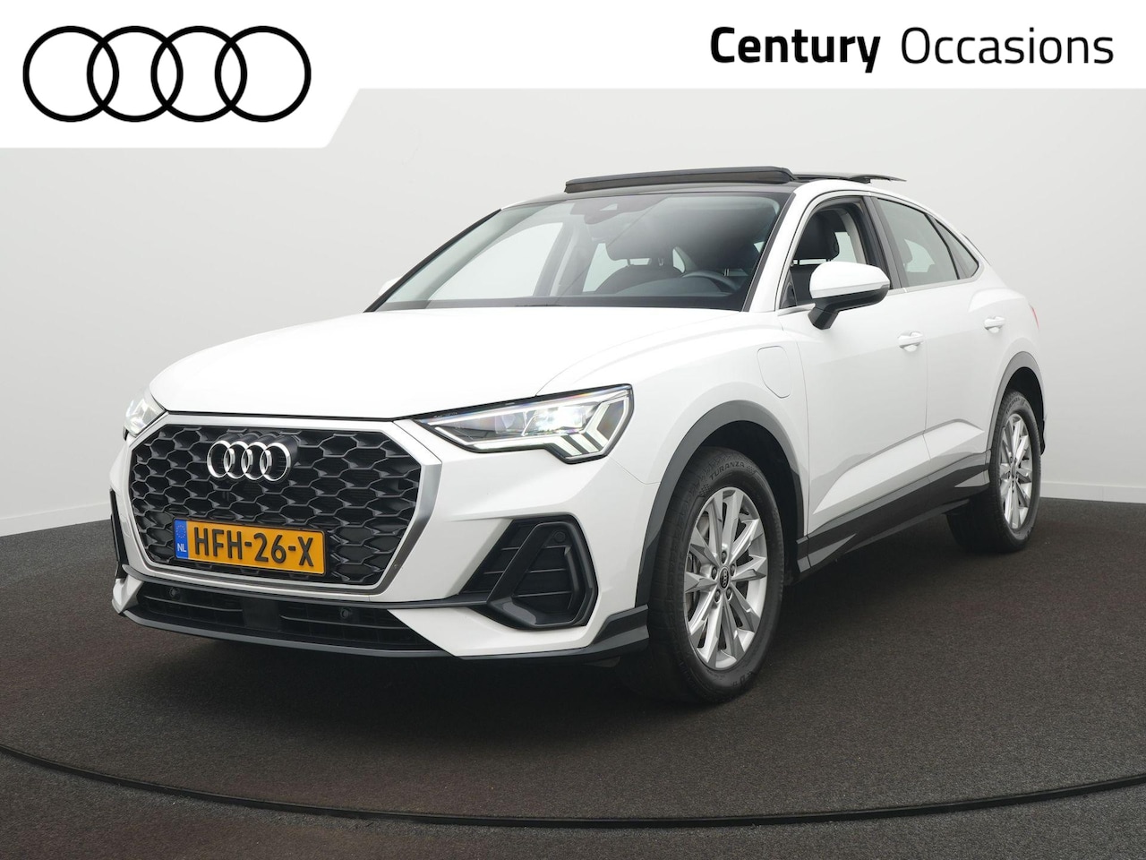 Audi Q3 Sportback - 45 TFSI e Business Edition | Panodak | Leer | Camera | Adap. Cruise - AutoWereld.nl