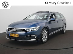 Volkswagen Passat Variant - 1.4 TSI PHEV GTE Business Panoramadak - Camera - Leer - Navigatie