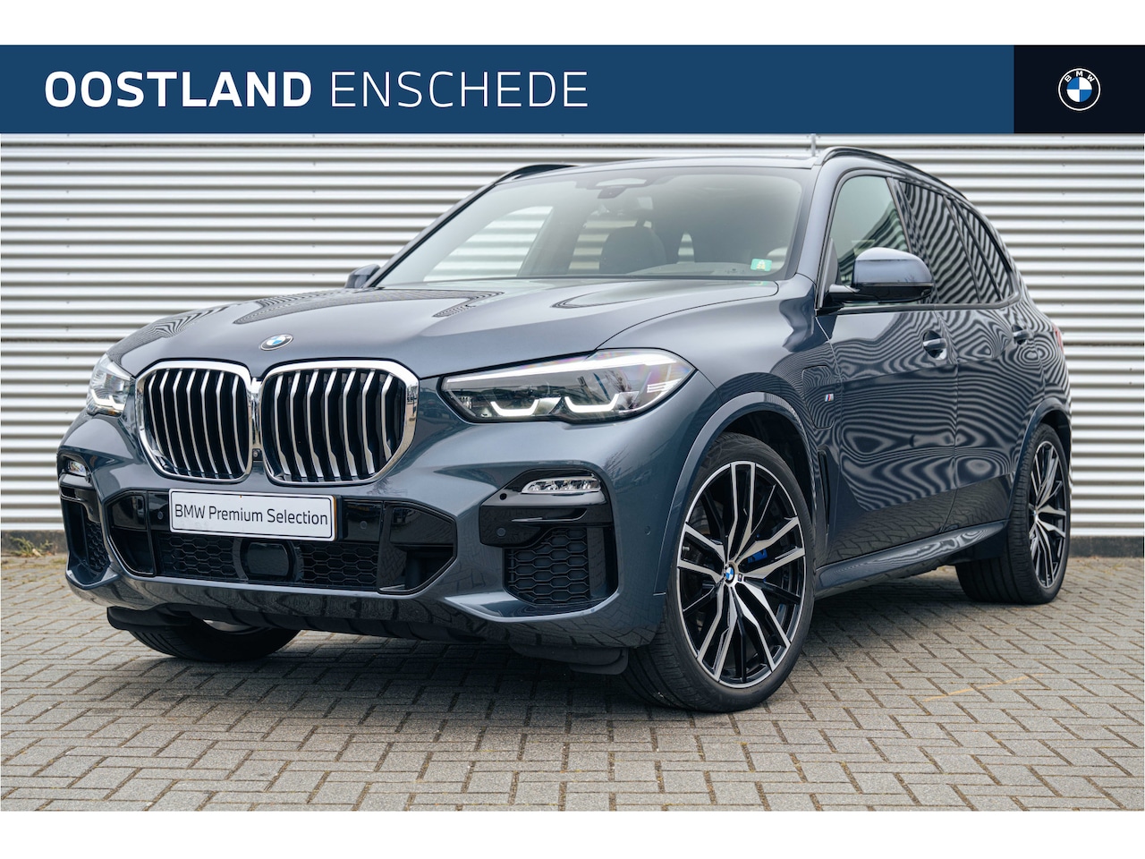BMW X5 - xDrive45e High Executive M Sport Automaat / Panoramadak / Adaptive Air Suspension / Head-U - AutoWereld.nl