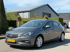 Opel Astra - 1.6 CDTI Business+ Navi/Lmv