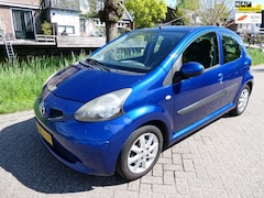 Toyota Aygo - 1.0-12V + 5-deurs Airco Zuinig 1 op 20 Historie APK 2026