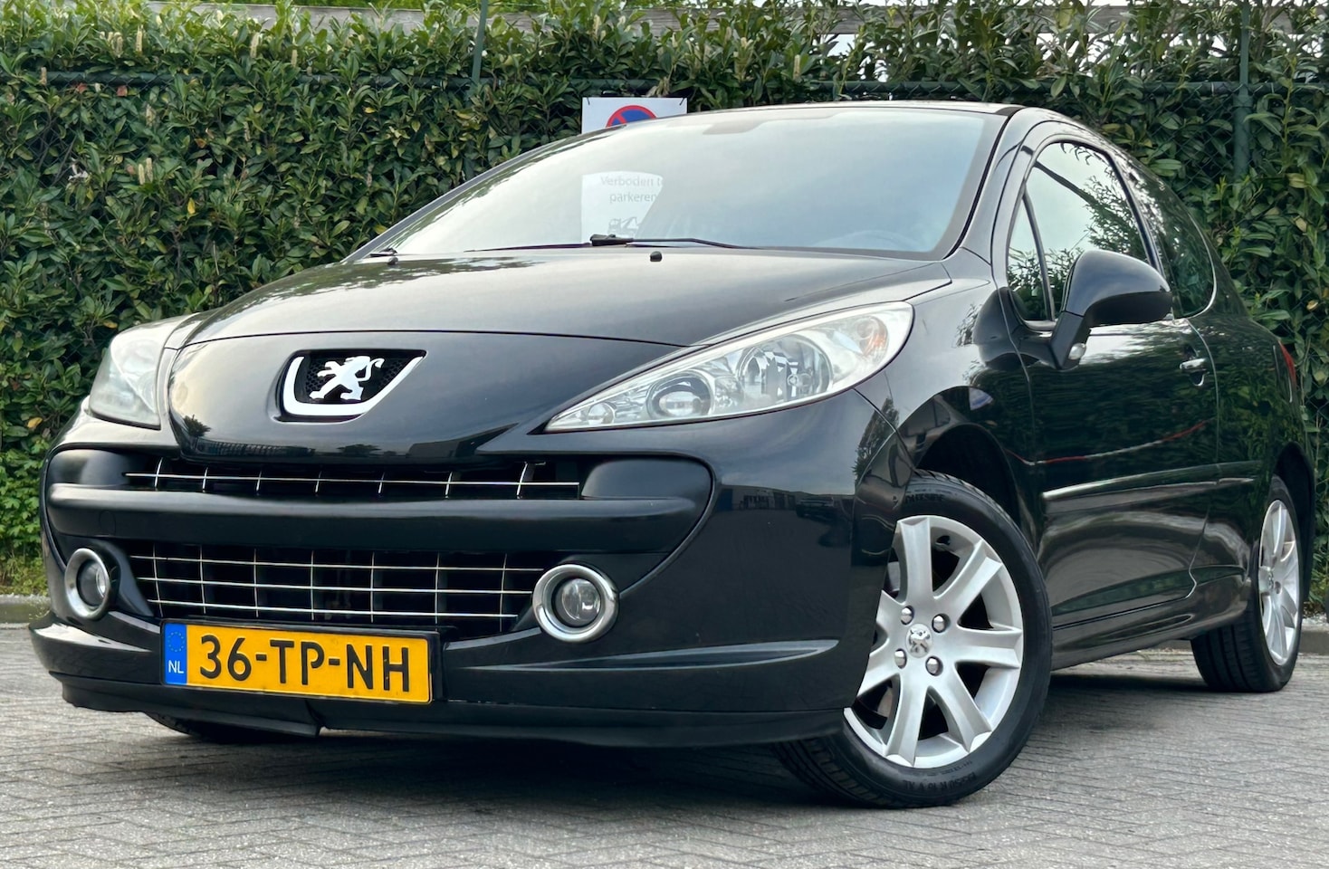 Peugeot 207 - 1.6-16V XS Pack|NweAPK|NAP|Airco|LMV|Nettestaat - AutoWereld.nl
