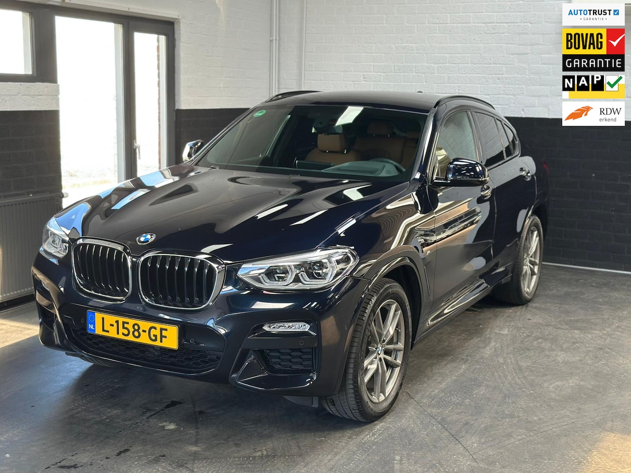 BMW X4 - xDrive20i High Executive XDrive20i High Executive, M-sport, Top combinatie, Camera - AutoWereld.nl