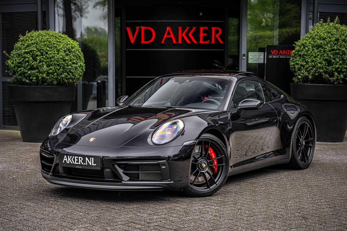 Porsche 911 - 992 Carrera GTS Pano.Dak | Liftsysteem | BOSE | 360° Camera (480PK) - AutoWereld.nl
