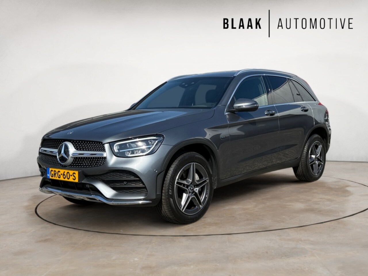 Mercedes-Benz GLC-klasse - 300e 4M Business Solution AMG+ trekhaak elektrisch - AutoWereld.nl