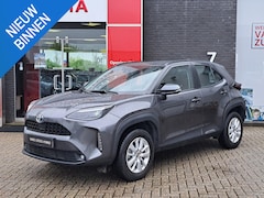 Toyota Yaris Cross - 1.5 Hybrid Dynamic ELEKTRISCHE KLEP HEAD UP KEYLESS STOEL EN STUUR VERWARMING