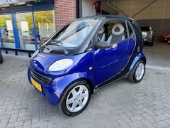 Smart City-coupé - & pure