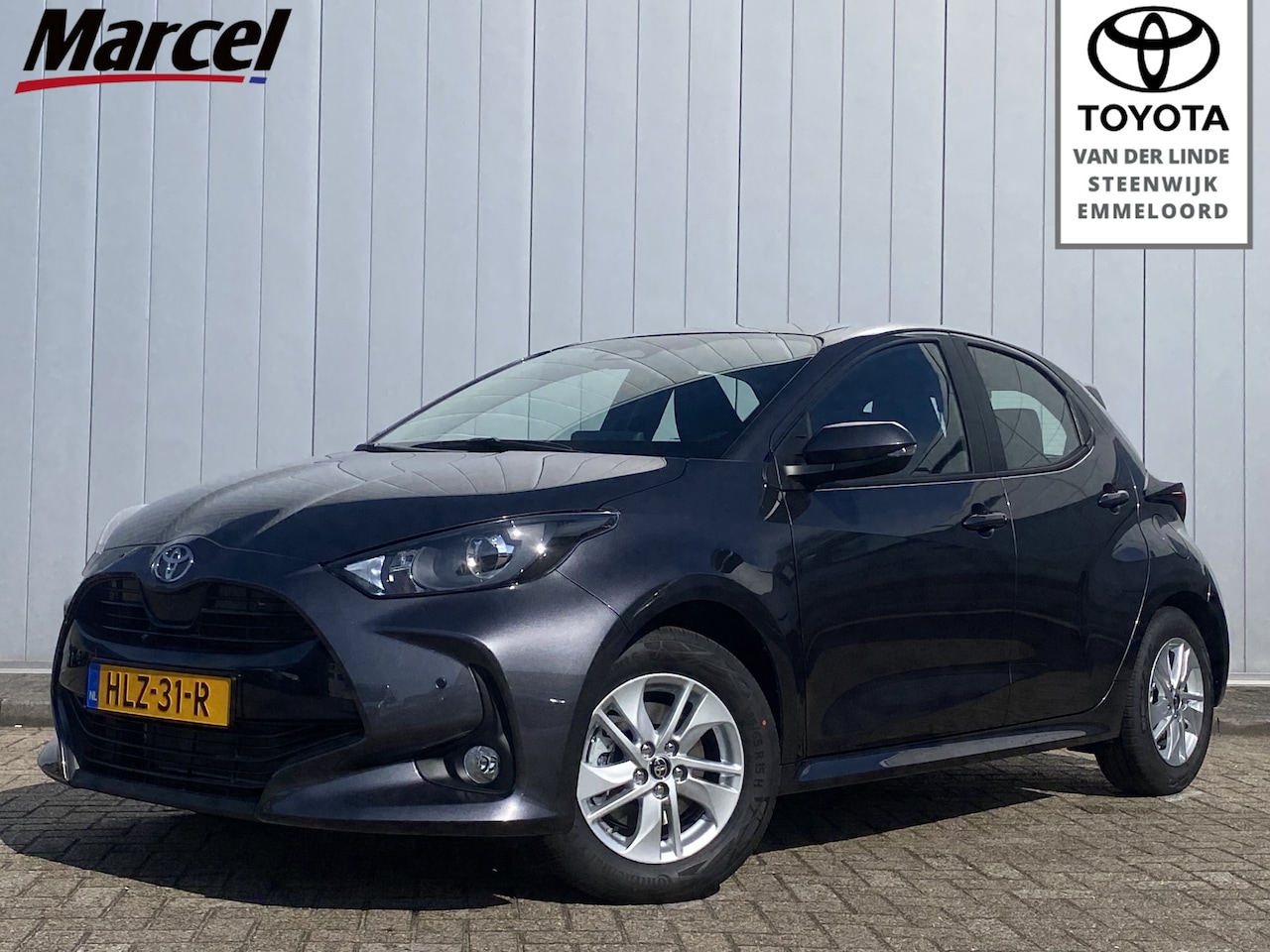 Toyota Yaris - 1.5 Hybrid 115 Active Limited Parkeersensoren Stoel Stuurverwarming Carplay Android Auto - AutoWereld.nl