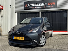 Toyota Aygo - 1.0 VVT-i x-play | CRUISE | CAMERA | AIRCO |