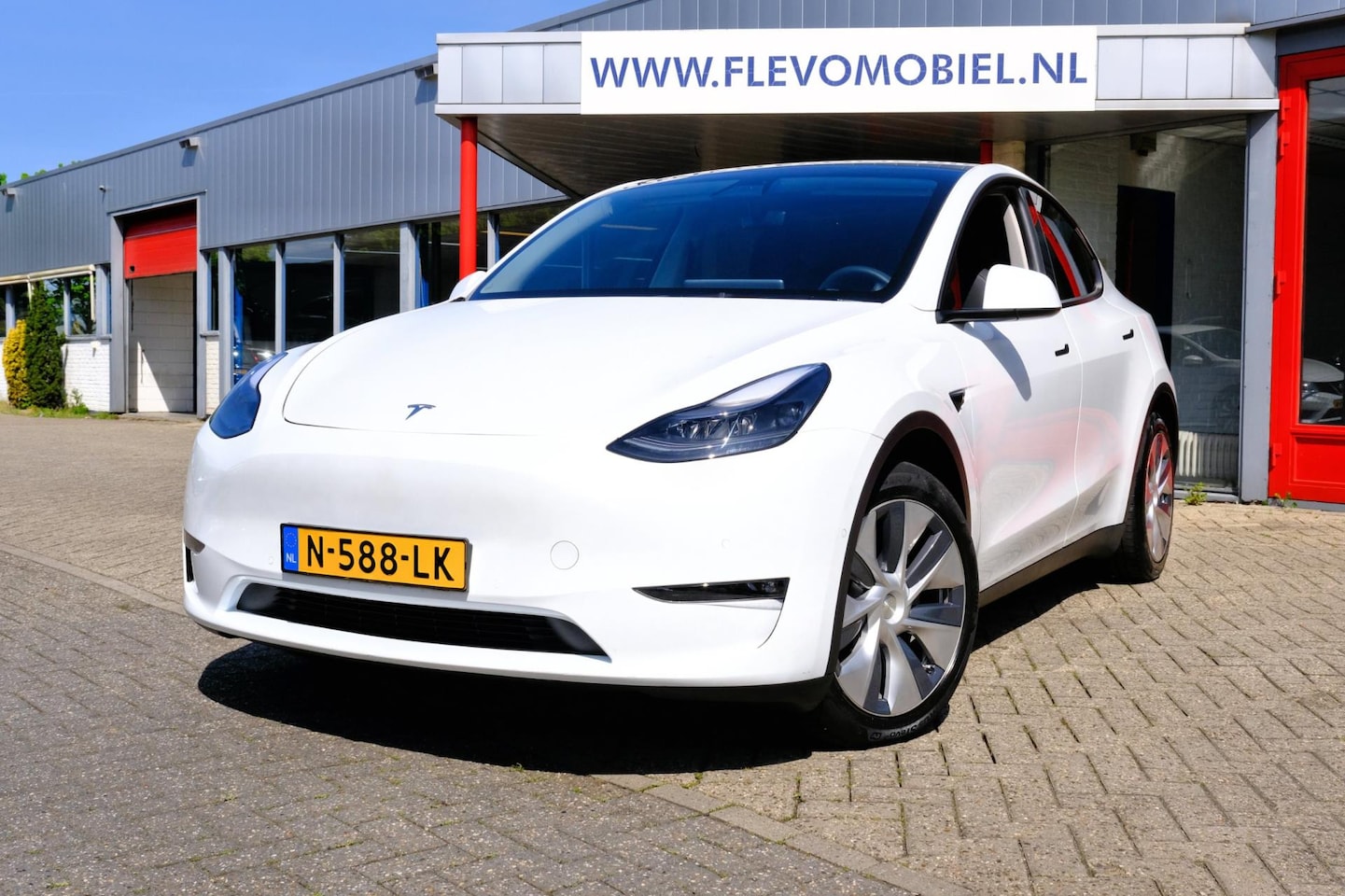 Tesla Model Y - Long Range AWD 75 kWh Dual Motor Aut. Pano|1e Eig|AutoPilot|Cam|LMV|Navi - AutoWereld.nl