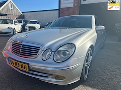 Mercedes-Benz E-klasse - 200 K. Avantgarde AUTOMAAT-NAVI-CRUISE-PDC-CLIMA