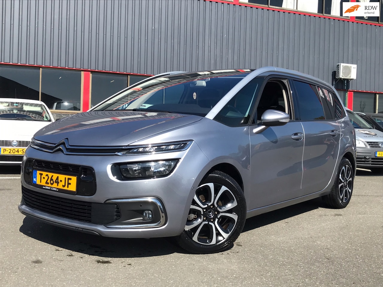 Citroën Grand C4 SpaceTourer - 1.5 BlueHDI Shine / AITOMAAT / 7 PERSOONS / LEER / LM VLG / - AutoWereld.nl