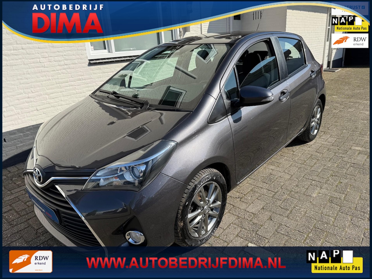 Toyota Yaris - 1.0 VVT-i Comfort/ Airco/ Camera/ Bluetooth/ 5 Drs - AutoWereld.nl