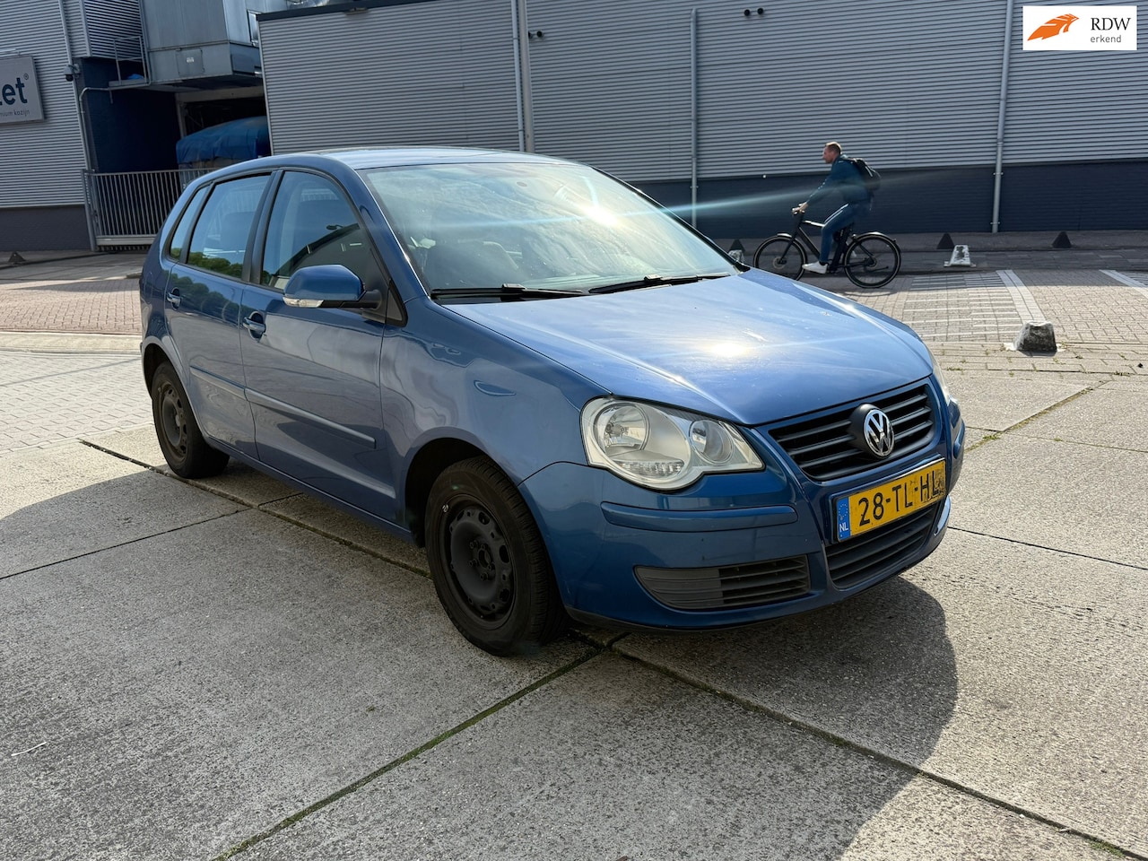 Volkswagen Polo - 1.4-16V Optive Automaat airco rondom schade - AutoWereld.nl