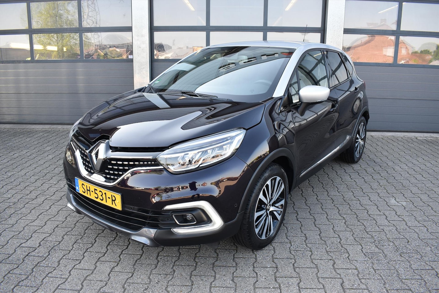 Renault Captur - 1.2 TCe Initiale Paris 1.2 TCe 120pk Initiale Paris - AutoWereld.nl