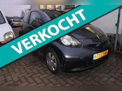 Toyota Aygo - 1.0-12V nw apk 20-1-2026 airco rijd goed 324 dkm
