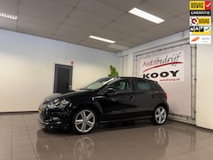 Volkswagen Polo - 1.2 TSI R-Line * 1e Eig / Navigatie / Parkeersensoren / 17" LM Velgen / NL Auto