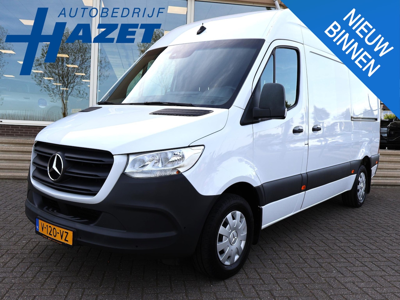 Mercedes-Benz Sprinter - 316 2.2 CDI 163 PK AUT. L2H2 + 2 SCHUIFDEUREN | BREEDBEELD MBUX | TREKHAAK | CAMERA | CARP - AutoWereld.nl