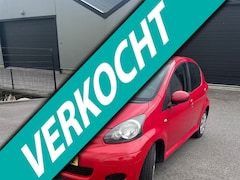 Toyota Aygo - 1.0-12V Comfort AIRCO- ELETRISCHE RAMEN- CENTRALE DEURVEGREMDELING