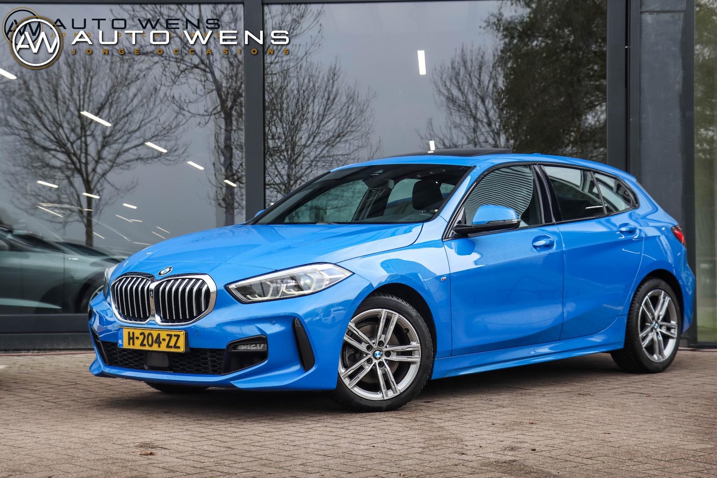 BMW 1-serie - 118i Executive Edition M Sport | Panoramadak - AutoWereld.nl