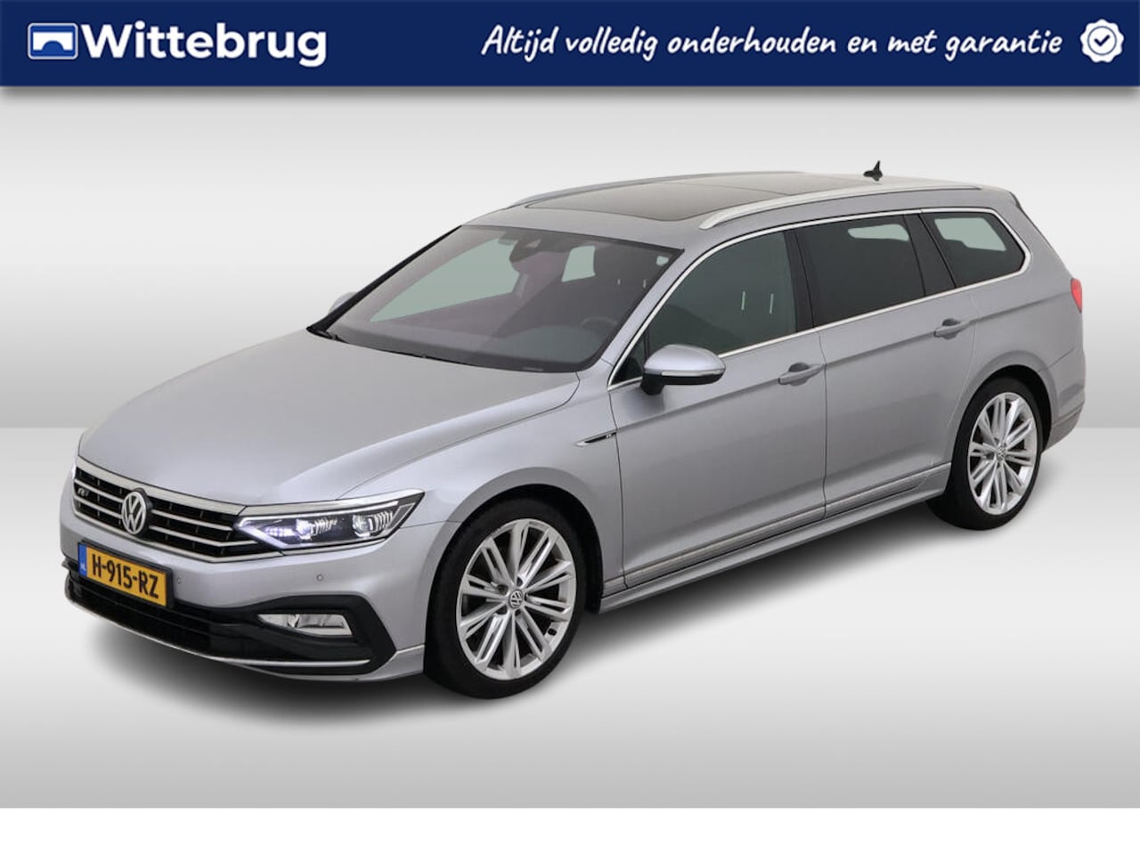 Volkswagen Passat Variant - 1.5 TSI 150pk DSG Elegance Business R / Panoramadak / Virtual Cockpit / Elek. Achterklep / - AutoWereld.nl