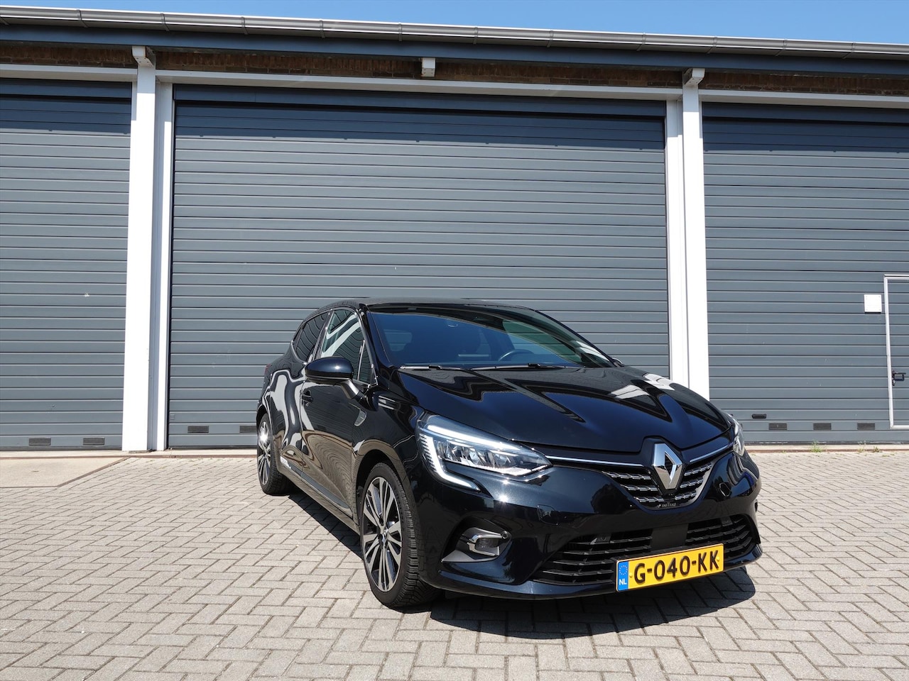 Renault Clio - 1.0 TCe Initiale Paris 1.0 TCe 100pk Initiale Paris - AutoWereld.nl