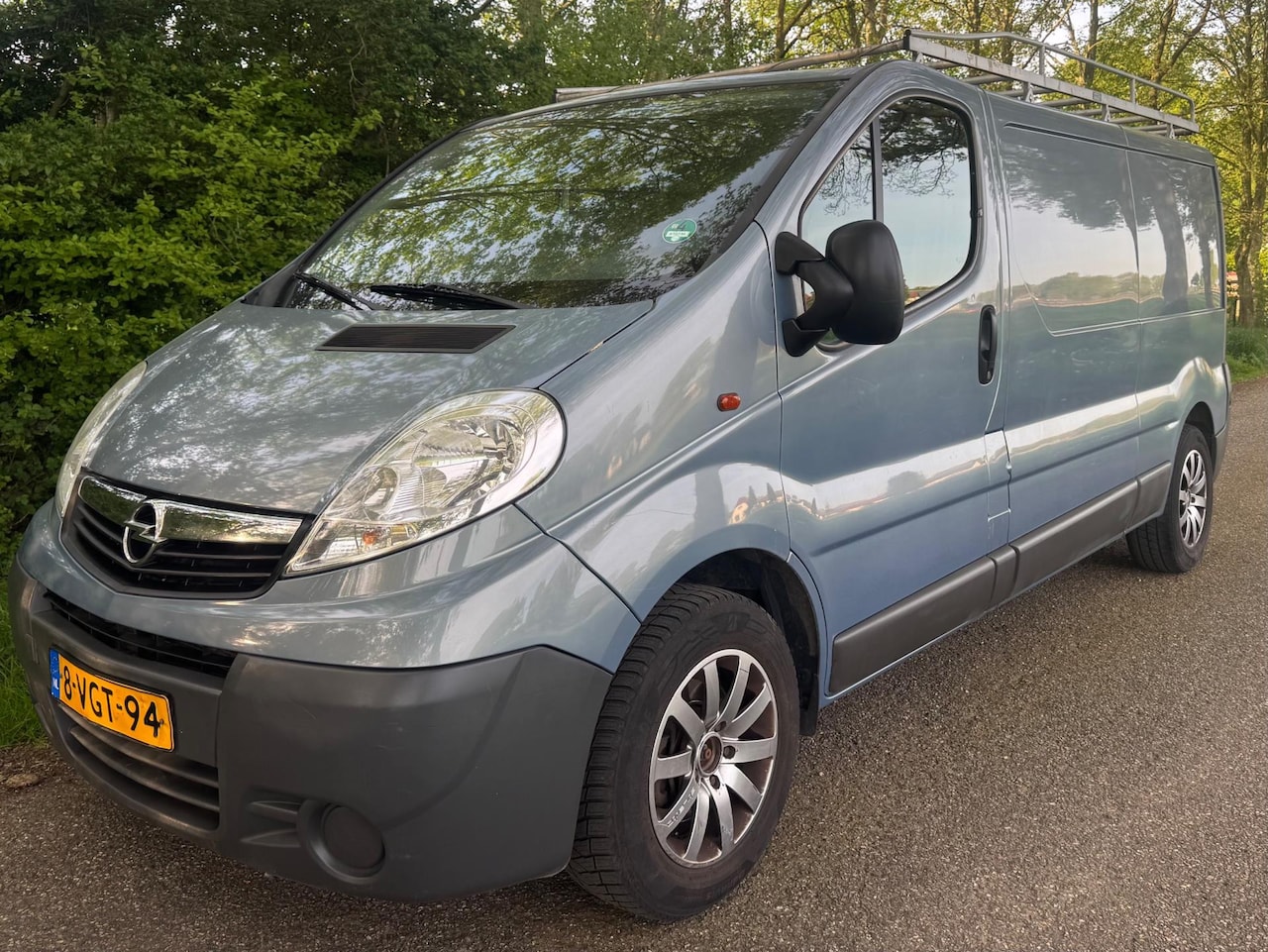 Opel Vivaro - 2.5 CDTI 146PK L2H1 AIRCO NAP MARGE NIEUWE APK - AutoWereld.nl