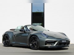 Porsche 911 Cabrio - 3.0 Carrera / 4 GTS / SportDesign / Bose / Lift / Volleder / Vol Opties / NIEUWSTAAT