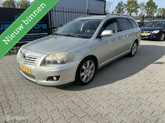 Toyota Avensis Wagon - 2.4 VVTi Executive automaat