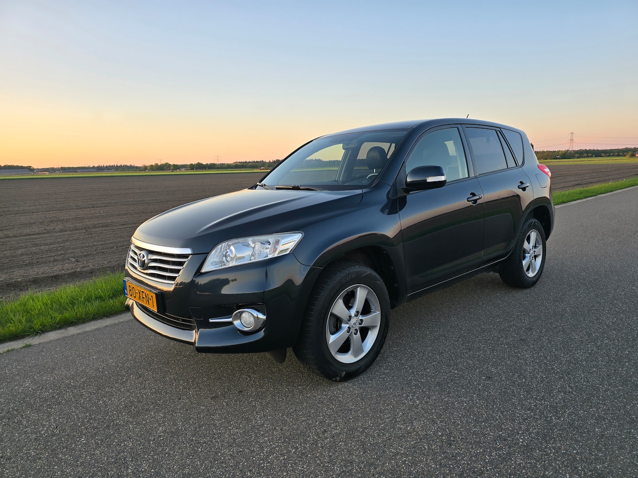 Toyota RAV4 - 2.0 VVTi X-Style 2WD - AutoWereld.nl