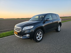 Toyota RAV4 - 2.0 VVTi X-Style 2WD