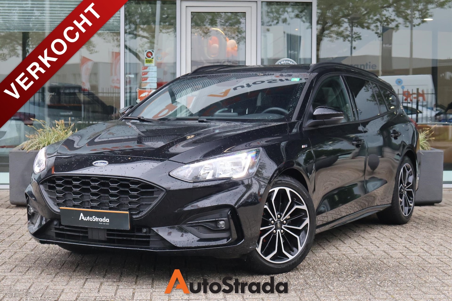 Ford Focus Wagon - 1.0 ST-Line 125pk | Camera | Stoelverwarming | Carplay | DAB | Navi | Adaptive | Climate | - AutoWereld.nl