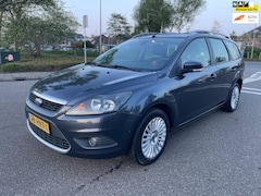 Ford Focus Wagon - 1.6 Titanium / 1e.eigenaar / airco / cruise.control / elek.pakket / pdc / trekhaak / nap