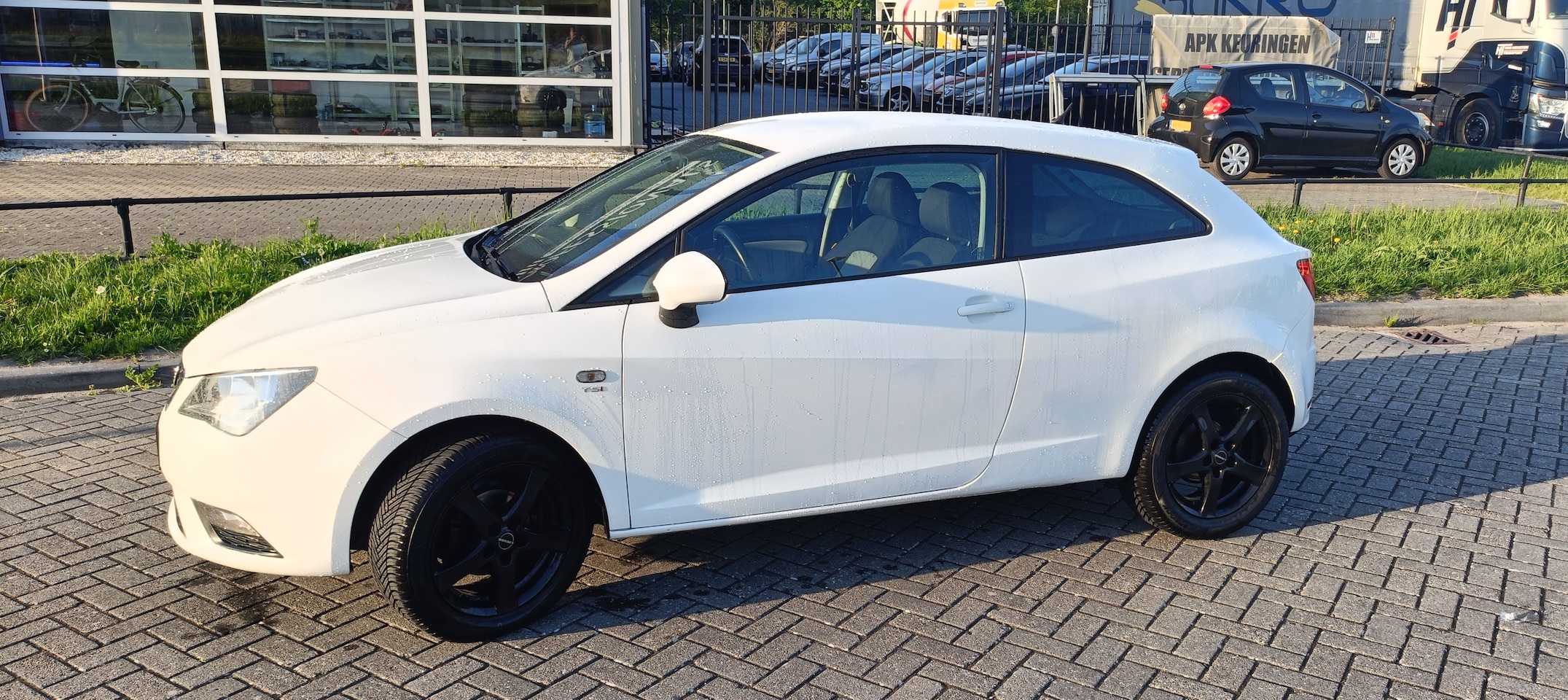 Seat Ibiza SC - 1.2 TSI Reference Ecomotive - AutoWereld.nl
