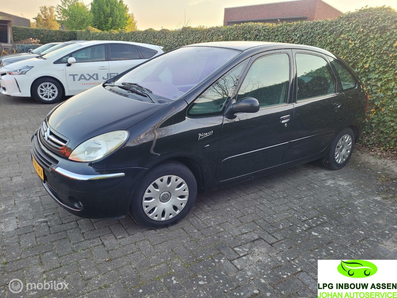Citroën Xsara Picasso - 2.0i-16V hoge instap/ automaat - AutoWereld.nl