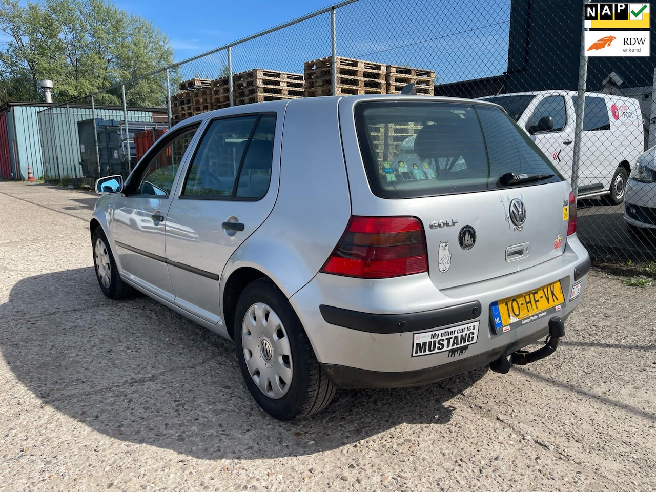 Volkswagen Golf - 2.0 Trendline 2.0 Trendline 5-deurs - AutoWereld.nl