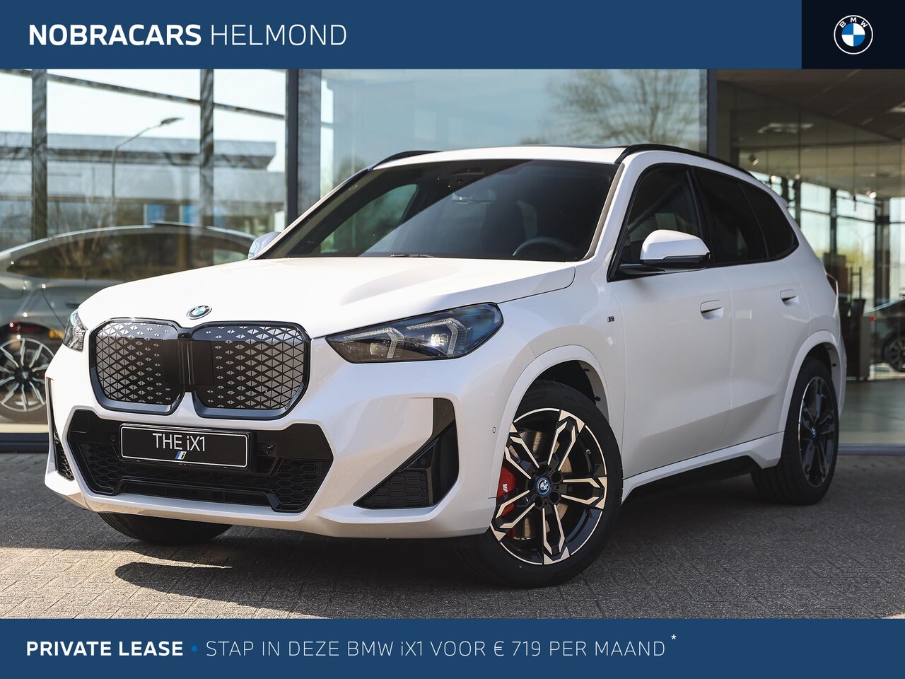 BMW iX1 - eDrive20 M Sport / Panoramadak / Sportstoelen / Adaptieve LED / M Adaptief onderstel / Par - AutoWereld.nl