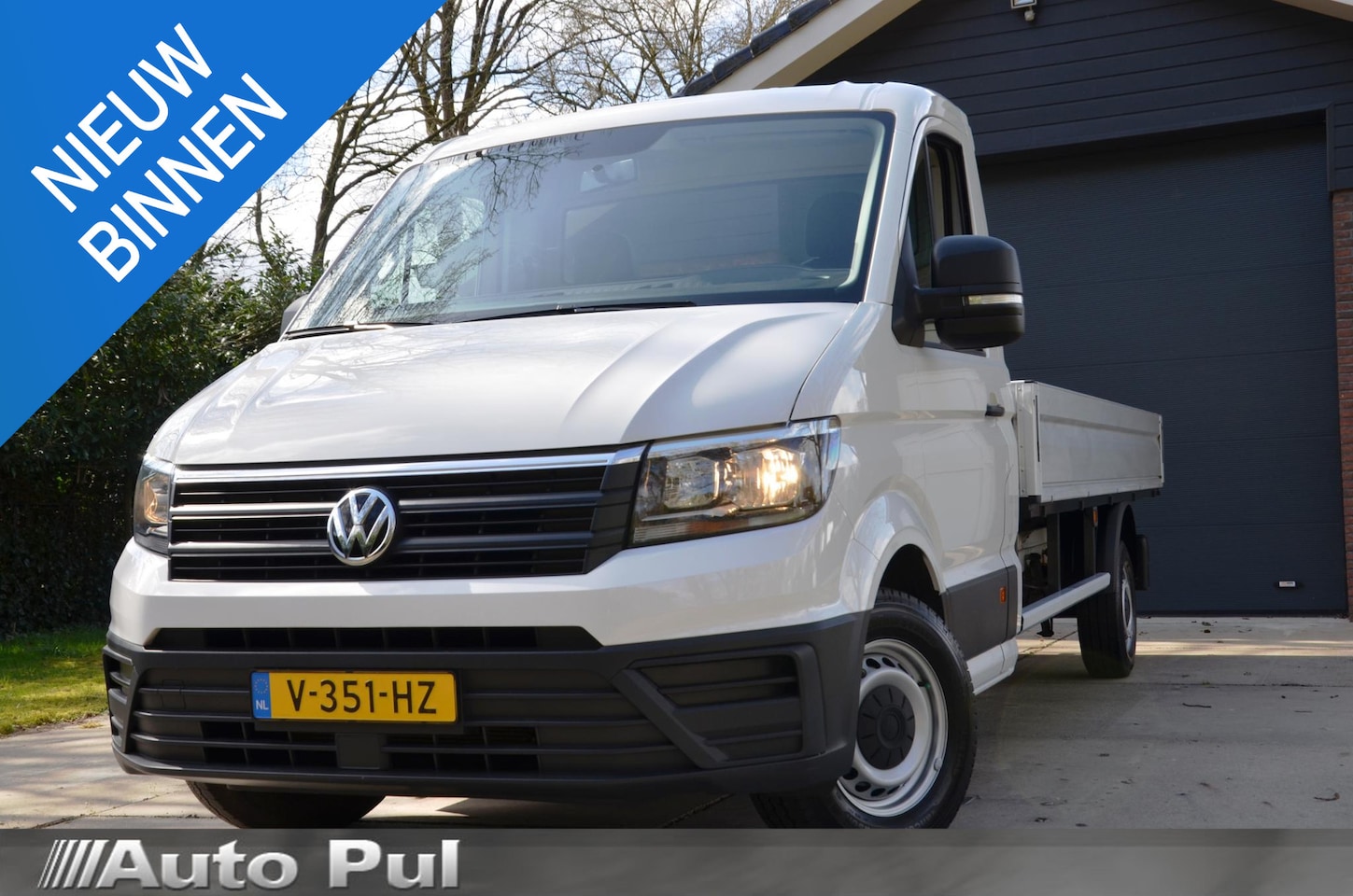 Volkswagen Crafter - 35 2.0 TDI L4 Trendline Automaat/Airco/Cr-Controle/Trekhaak 3000Kg - AutoWereld.nl