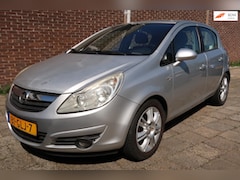 Opel Corsa - 1.4-16V Cosmo