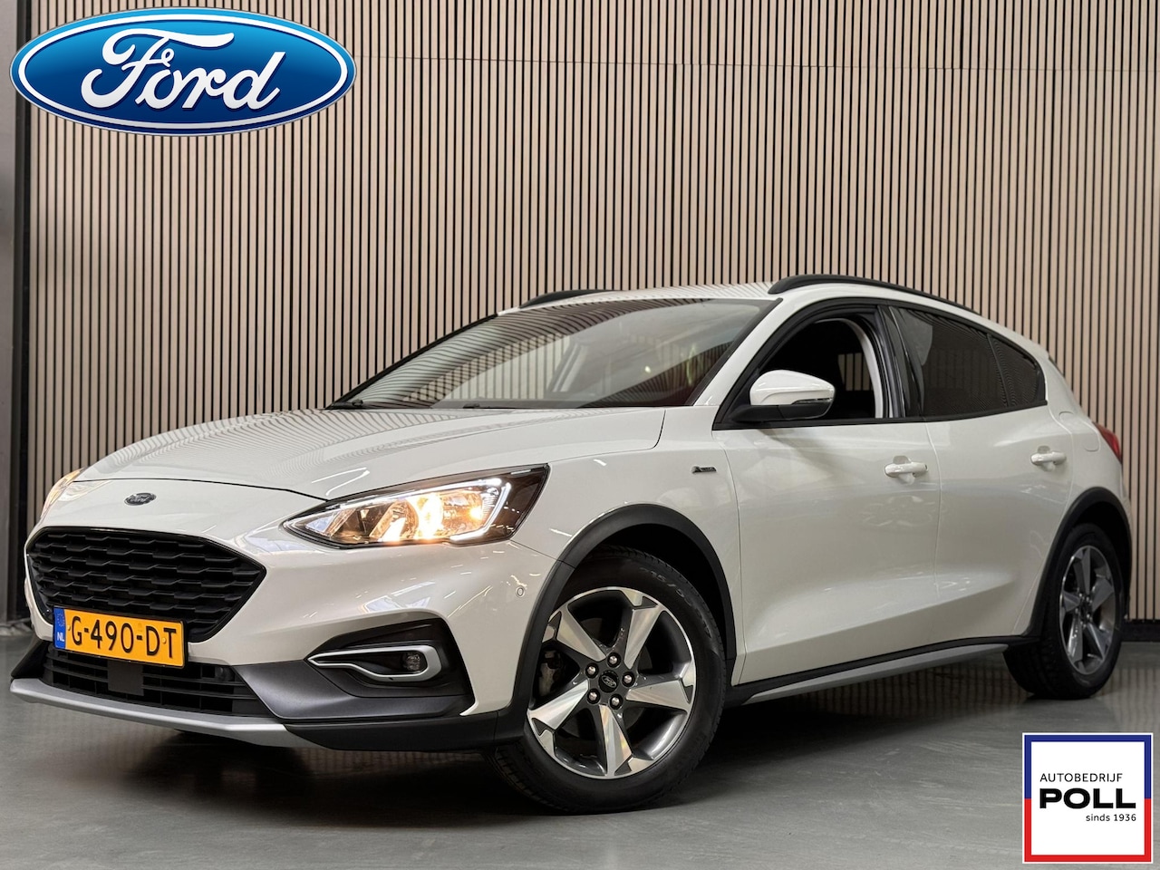 Ford Focus - 1.0 EcoBoost Active Navi Camera Winter Parking pack Privacy Glass NL-Auto 5drs Dealeronder - AutoWereld.nl
