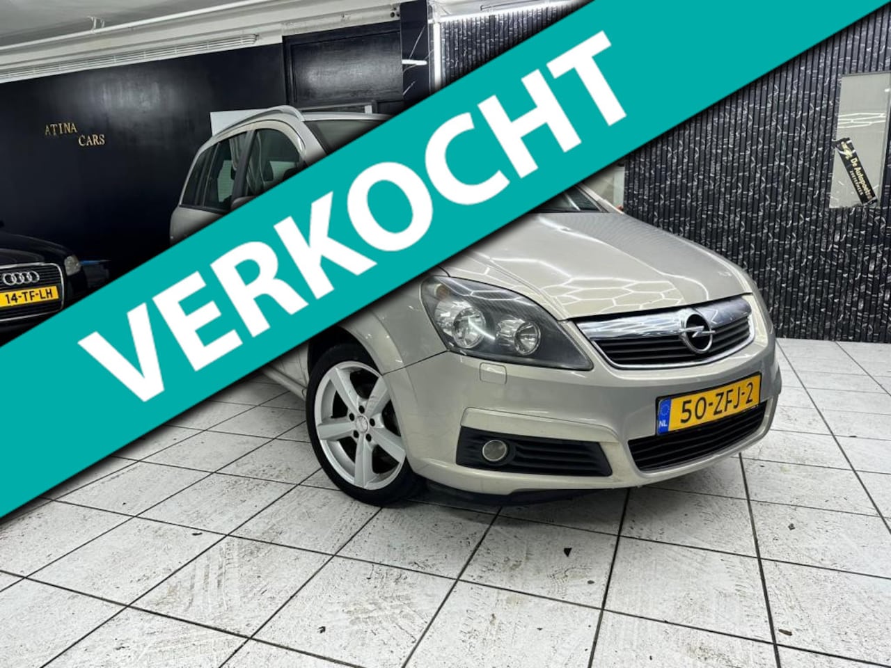 Opel Zafira - 1.8 Executive Automaat 7p - AutoWereld.nl
